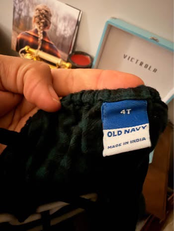 Embroidered Green & Black checkered Little Bear Old Navy Dress (4T)